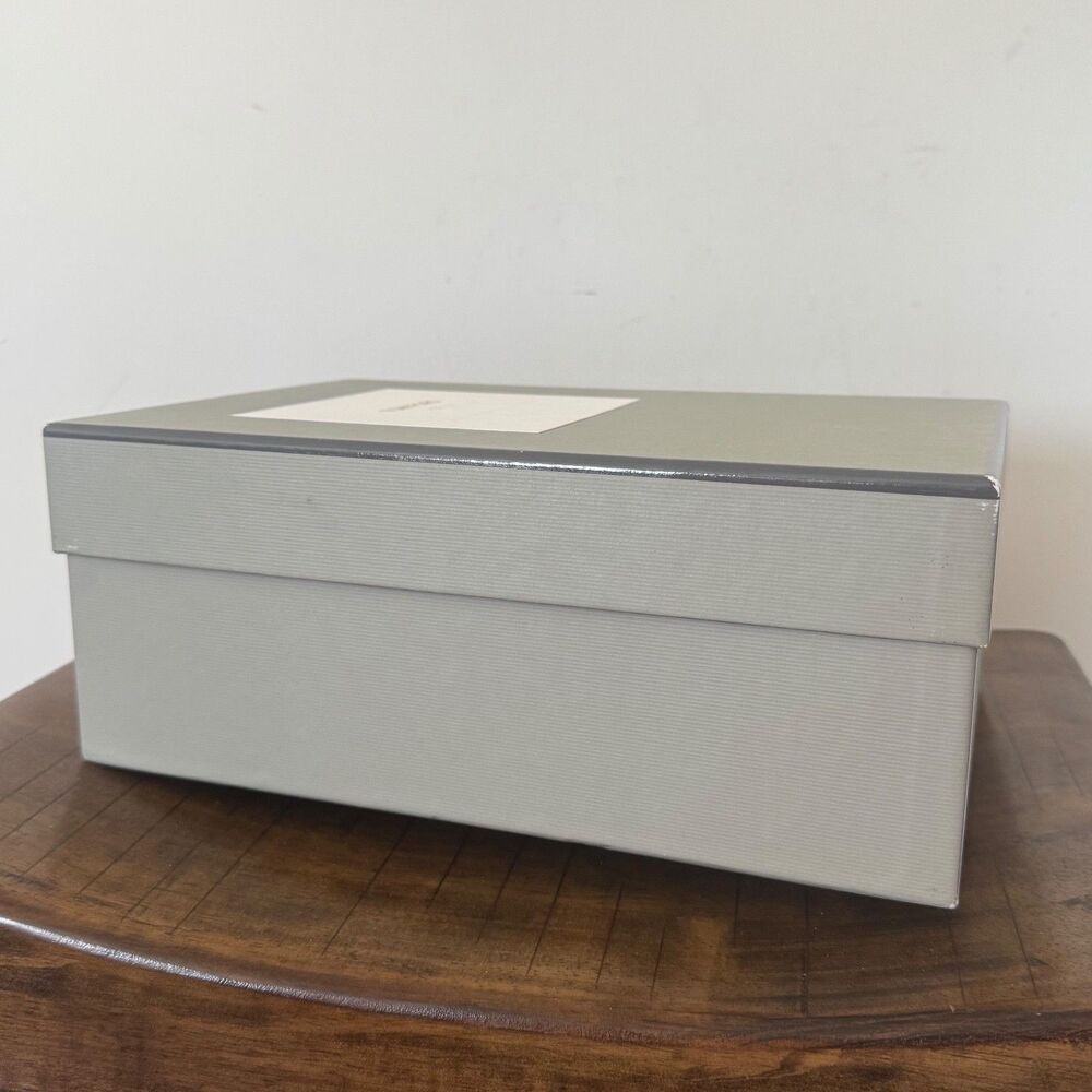 Authentic Tom Ford Empty Shoe Box 12” x 8” x 4.9” Luxury Storage Display Organiz - Picture 2 of 16